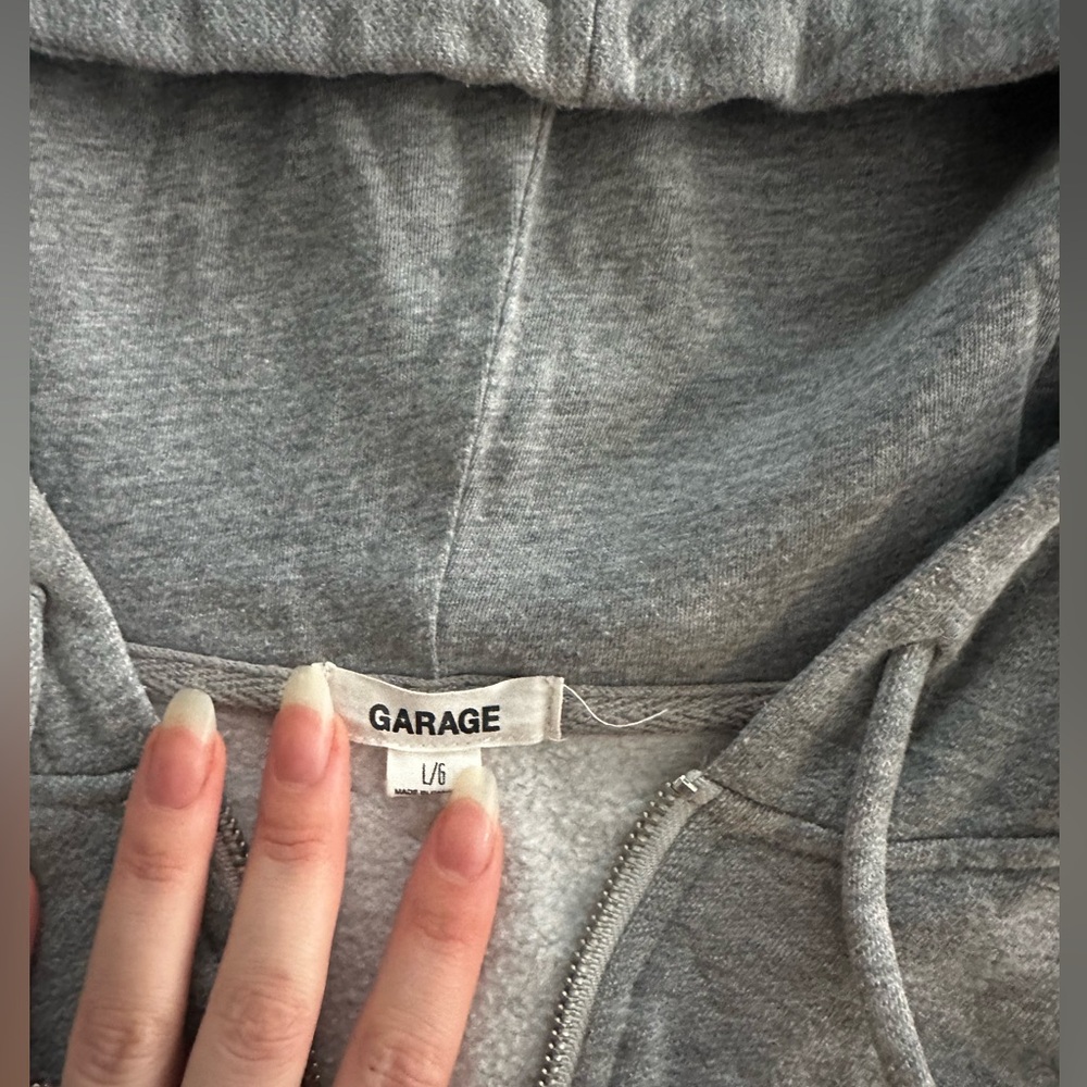 Garage Cropped Pull-Over Sweater in Grey